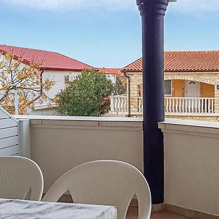 1 Bedroom In Vir